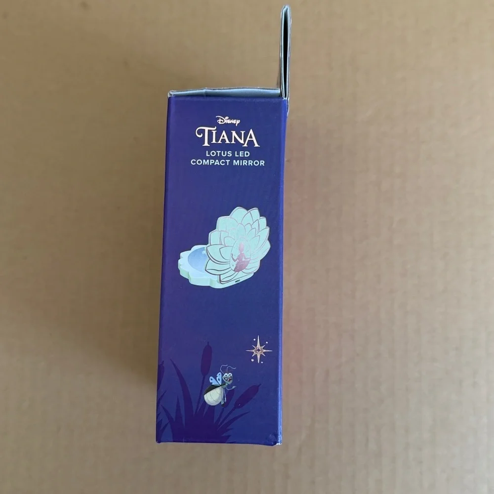 IMPRESSIONS Tiana Lotus LED Compact Mirror